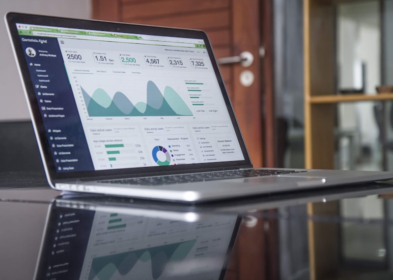 Marketing Digital & Tráfego Pago - Comercial Santo Antônio